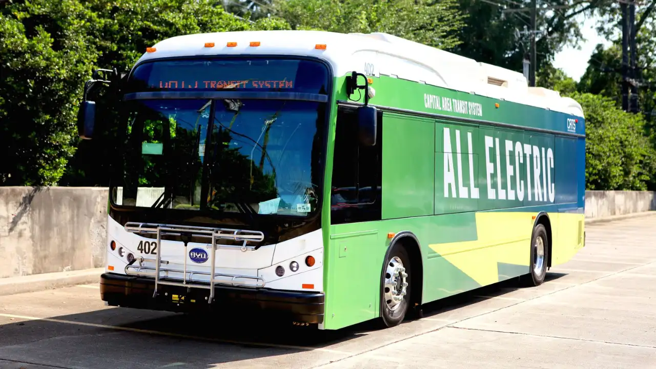Image of a BYD Electric Bus in Louisiana's Baton Rouge, USA.