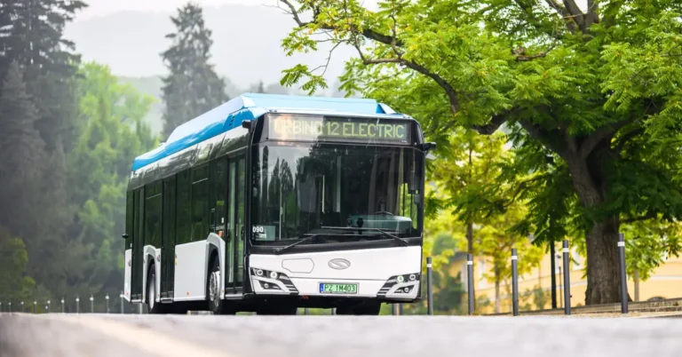 Image of an Solaris Urbino 12 Electric Bus. Solaris will deliver 5 such electric buses in Glagow, Poland.