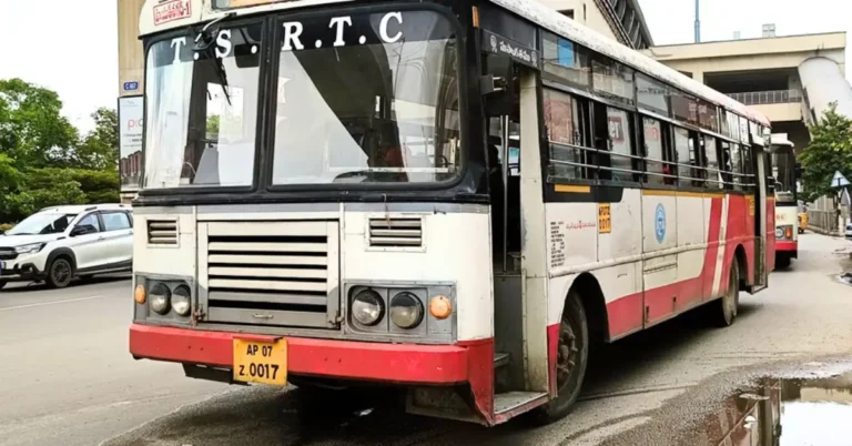 Timetable & Contact Numbers of Ganesh Immersion Special Buses in Hyderabad A TSRTC City Bus. 535 of these city buses will be operational as Ganesh Immersion Special Buses in Hyderabad.