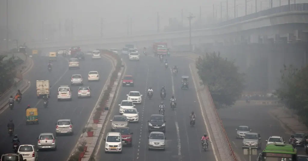 Study: The Urgent Need for Renewable Energy-Powered Electric Buses in India Study: The Urgent Need for Renewable Energy-Powered Electric Buses in India