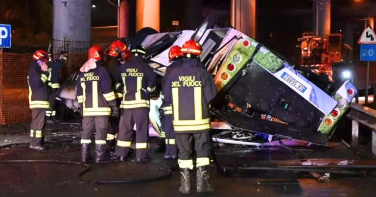 Venice Bus Crash: 21 Dead as Bus Plunges from Bridge Venice Bus Crash: 21 Dead as Bus Plunges from Bridge