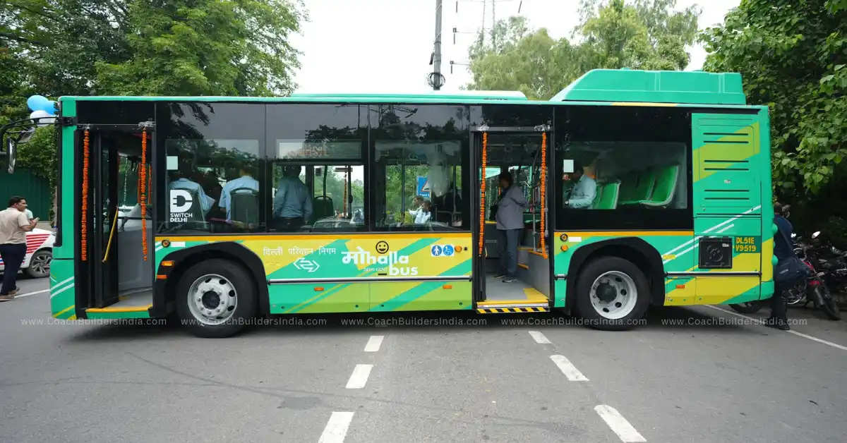 A 9-meter electric bus operated under the DEVi electric bus initiative.