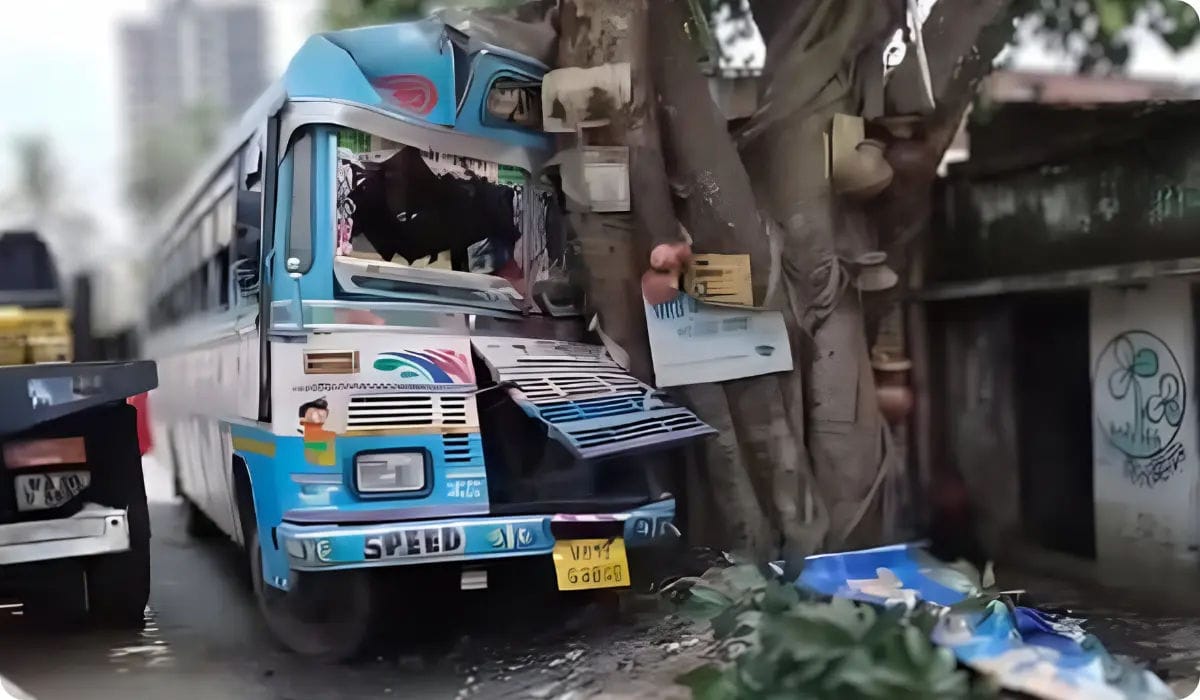 Reckless Bus Racing in Kolkata Exposes a Crisis in Urban Transport Safety Reckless Bus Racing in Kolkata Exposes a Crisis in Urban Transport Safety