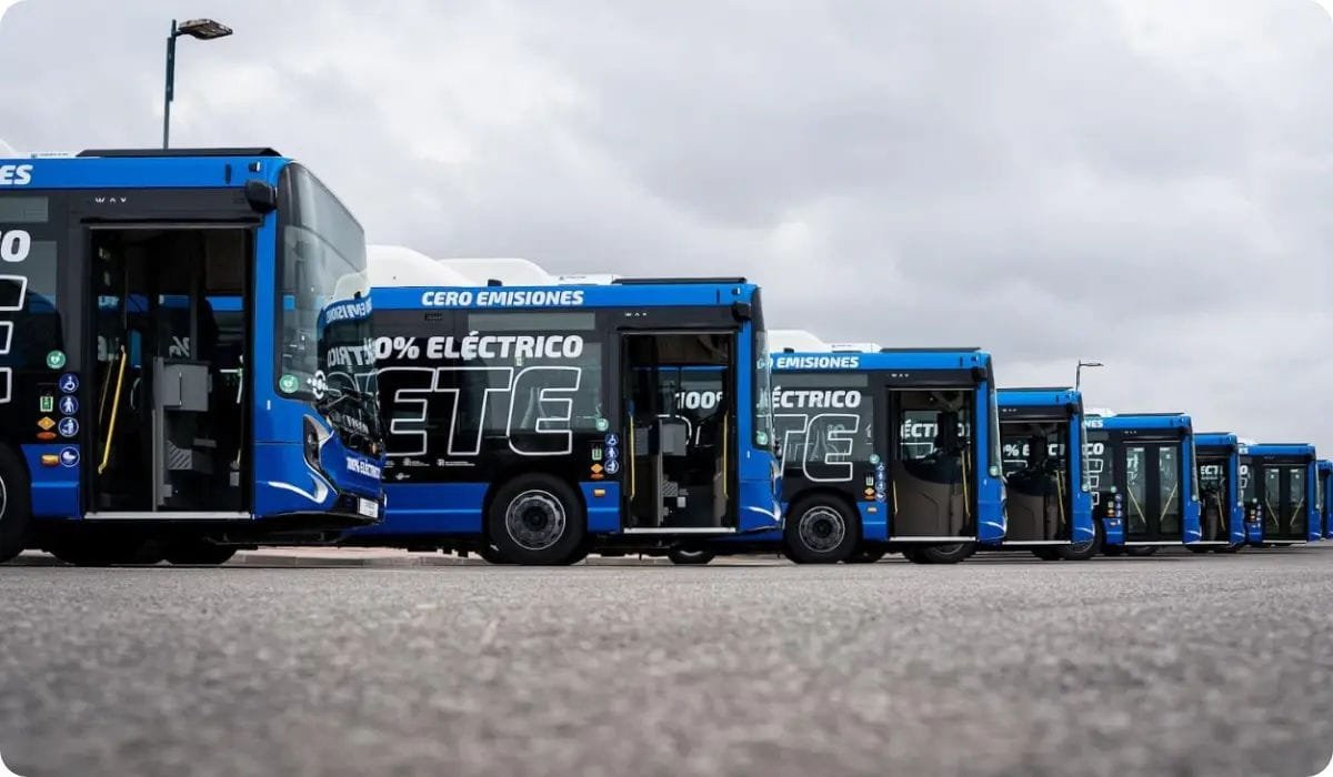 IVECO BUS Supplies 13 Electric Midibuses to Malaga’s EMT Fleet